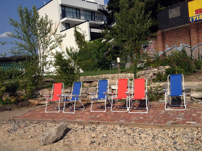 Some deck chairs for more comfortable sunning.